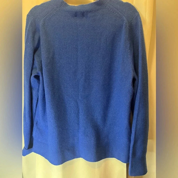 J Crew Blue Super Soft Sweater Size XL - Picture 6 of 6